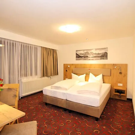 Kajetansbruecke Hotel 3*