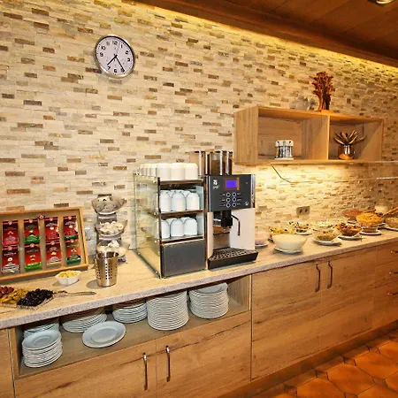 Kajetansbruecke Hotel Pfunds