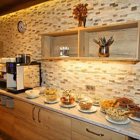 Hotel Kajetansbruecke Pfunds