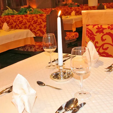 Kajetansbruecke 3* Pfunds