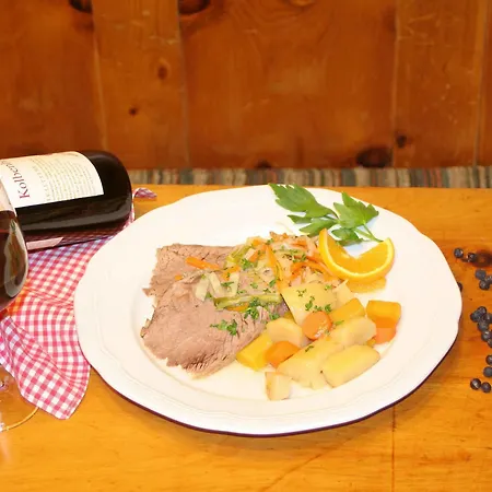 Kajetansbruecke Hotell