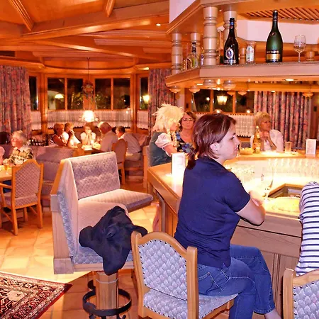 Hotel Kajetansbruecke 3*