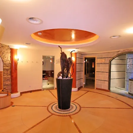 Kajetansbruecke Hotel 3*