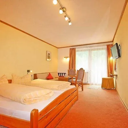 Kajetansbruecke Hotel Pfunds