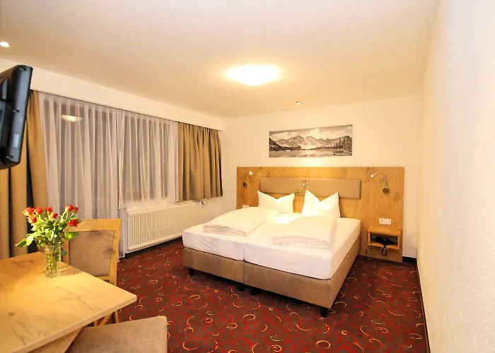 Kajetansbruecke Otel 3*