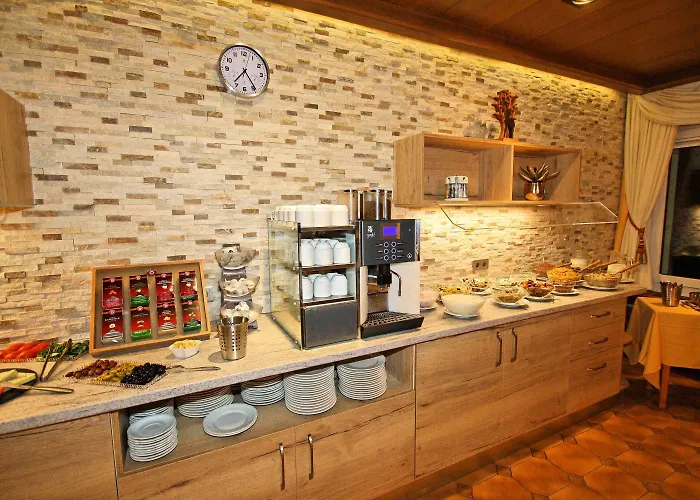 Kajetansbruecke Hotel Pfunds