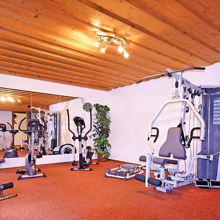 Kajetansbruecke 3* פונדס