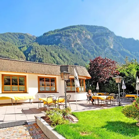 מלון Kajetansbruecke