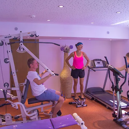 酒店 Kajetansbruecke 3*