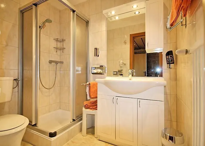 Kajetansbruecke 酒店 普范德斯